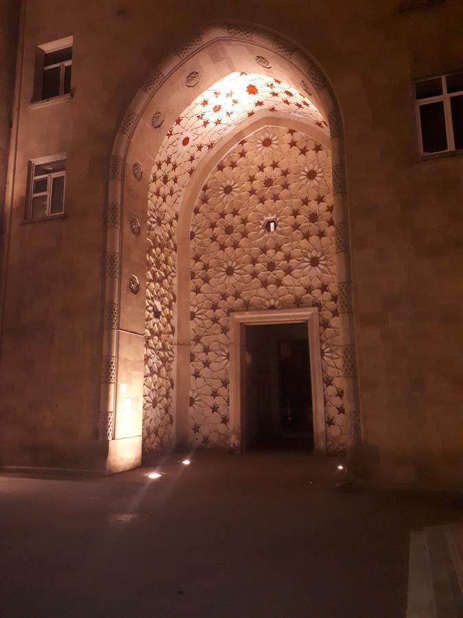 Clock Tower Apartment In Baku Zewnętrze zdjęcie
